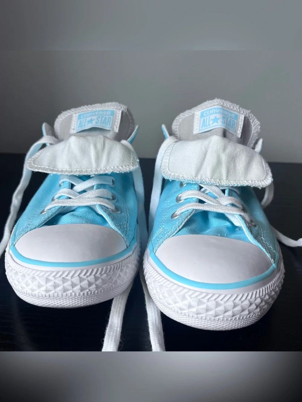 Converse Low-Top Sneakers - Aqua Blue - Size 6 (big girl)/8 (women)